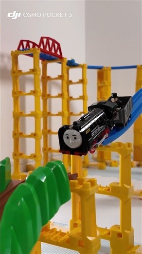 まさかの結末！落とさず渡れる！？トップハム・ハット卿のスーパープレー！thomas accident