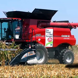 972K views · 22K reactions | Fendt Ideal along with Case II 8250 Combine Working Skill✅ #farming #agriculture #fyp #fendt #case8250 | Big Machines | Facebook