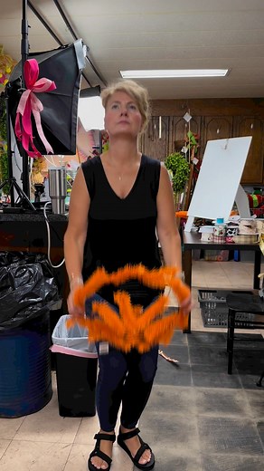 2.1K views · 15 reactions | Can’t choose between a fall wreath or a...