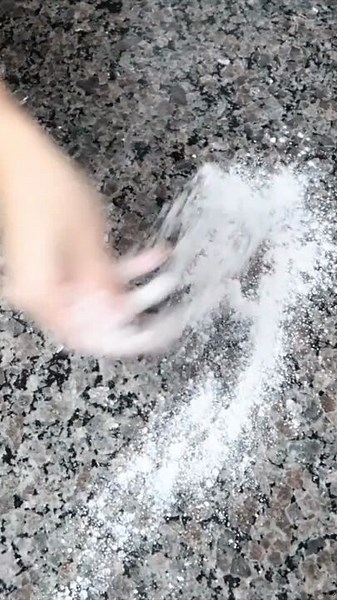 Thanksgiving Bread Cornucopia