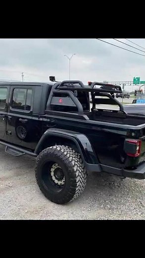 Would you run this on your Gladiator? 👀