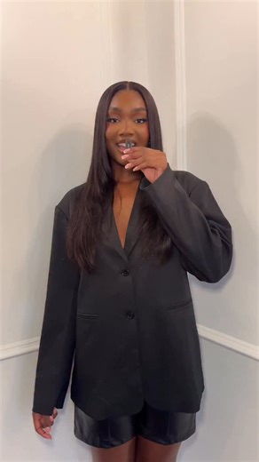 boohoo on Instagram: "boohoo x @altoumvu 2.0 💫 Outfits to make an entrance in 🤝 Shop your party season essentials using the link in bio 🤍"