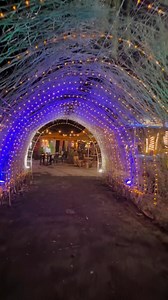 Libreng Tambayan ba hanap mo? Bolt Coffee - Baywalk Food Garden | Ria Lakwatsera Vlogs