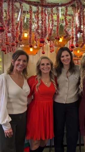 Good food, big laughs, and the best crew around. ✨ Our Southern Select Christmas lunch filled our hearts right up. So thankful to work with people we truly love. Shout out to @mosaicrva for decking the halls and hosting us in the most festive ways!🎄✨ MERRY CHRISTMAS 🤍 from your favorite real estate team! ✨ #SouthernSelectRVVA #ChristmasLunch #teammates #DreamTeam | Southern Select