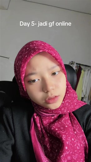 Become an Online Girlfriend: Day 5 Insights