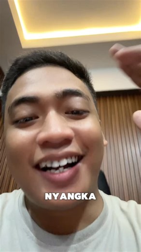 Yonatan Dwi Perkasa on Instagram: "Dapetin 300 juta dari produk digital! Hari ke 212 jualan produk digital biar bisa cuan dari rumah aja. Aku update setiap hari hasil dari jualan produk digital. #produkdigital #cuanfromhome #metaads #lynk #fyp #reels #wfh #wfa #challenge"