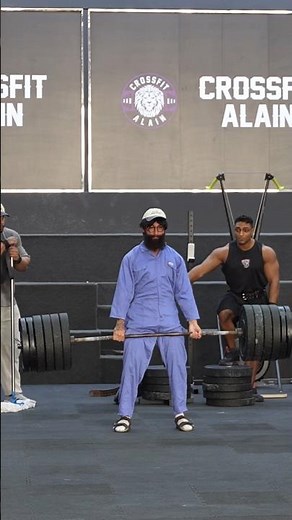ELITE Powerlifter ANATOLY Use 32kg Mop in a GYM #anatoly #fitness #gym