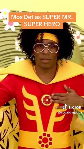 The Gabba friends helped Super Mr. Super Hero save Starsky!!! ⭐️💥 Isn’t Starsky the cutest alien ever?! #mosdef #yogabbagabba