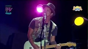 Bruno Mars - 'Marry You' Live Performance, Jingle Bell Ball 2012)