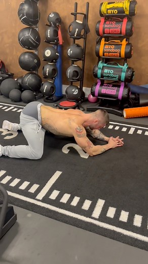 Stretches are important !! Big Danny Charlie London Fitness Model Joshua Watson #muscle #hunk #fitness #stretching | Jordan Joyce