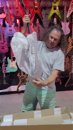 "Schecter Reaper 6 FR S Elite - unbox - setup - SOLD