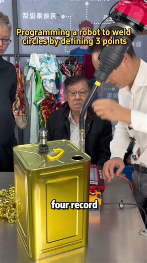 #welding #weldingrobot #robot #industrialrobot #machine #automated #robotarm #soldering #welder