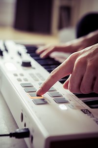 KeyLab Essential 49, 61 - DJLab