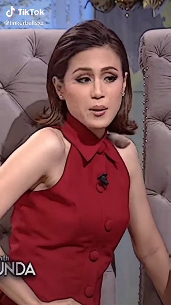 Toni and Alex Gonzaga: Sisters' Quarantine Pranks and Singing Moments