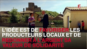 Une monnaie locale, à quoi ça sert ? Favoriser les producteurs locaux, et redonner à l'argent sa valeur de solidarité : depuis 2010, on peut payer en "abeille" dans le Lot-et-Garonne... L'Angle éco "Cet argent qui nous gouverne", une émission à (re)voir en intégralité ici : http://bit.ly/2rnmsWl | France tv