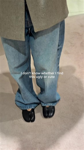 Exploring the Vibe of Tabbies and Ballerina Shoes