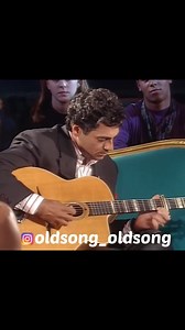 ‎بهترین آهنگهای خارجی قدیمی 🔵‎ on Instagram‎: "انریکو ماسیاس Enrico macias @oldsong_oldsong . . دوستان گرامی میتونید مجموعه کامل صوتی(mp3) موزیکهای پیج و چند صد موزیک دیگر نوستالژی و فاخر خارجی را(که در کل بیش از 1300 آهنگ میباشد ) در یک فلش و یا بصورت لینک دانلود دریافت کنید . برای خرید ،دایرکت پیغام دهید @oldsong_oldsong"‎