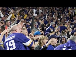 Loudest Crowd Reactions in American Sports History Compliation