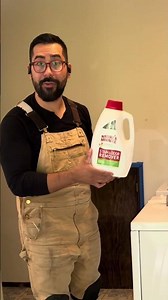 Cleaning hack: How to remove the smell of cat pee (This also work for dog pee or around your toilet)