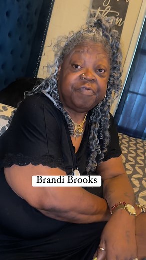 She had to get a goddamn light out her face #OGranny #highlight #follower Trish Anderson | Brandi Brooks