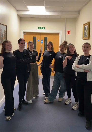 WE’RE BACKKK! New year, new show line up… Up first SIX, teen edition 👑 Charlie & the chocolate factory chocolate 🍫 #fyp #theatrekid #six #drama #birmingham