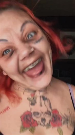 April 2023 OH BOY 😂💀👀 #transition #transformation #transformação #makeup #denturequeen #queen #omg #yas #denturegang #gummy #shapeshift #makeuptransformation #noteeth #metamorphosis #fyp #foryou #denturegangnoshame #gummysmile #dentureconfidence #beauty #cosmetics #mua