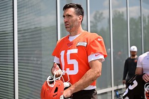 ‘Wrong Move’ -- Super Bowl Champion Slams Browns HC’s Decision To Start Joe Flacco Over Shedeur Sanders and Others