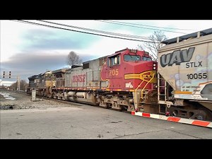 Train So Heavy It Needs 2 Manned Pushers To Shove It Up The Hill! Santa Fe Pusher & Train In Snow