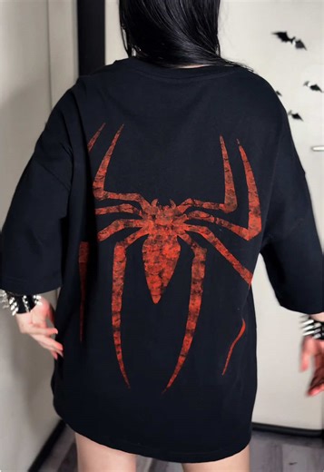 ta ai o tutorial detalhado da blusa de beijo do homem aranha☝🏻💅🏻 #tutorial #homemaranha #diy #spiderman #wlw