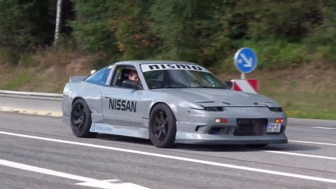 Modified Lamborghini Urus Aggressive Exhaust and Acceleration