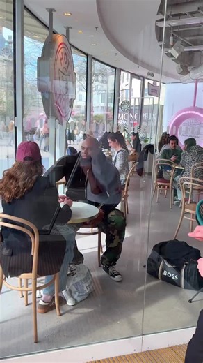 Exploring Tech Magic: The Rise of Smart Bots