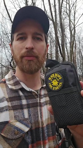 Small, every day carry survival kit #survival #survivalkit #survivaltips #emergencykit #edc | Camping & Bushcraft