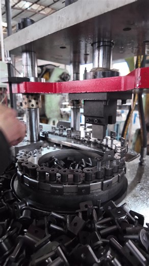 16AK-1-200 Industrial Chain for Heavy-Duty Machines