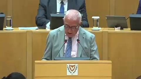 Κύπρος: Η συγκίνηση του Ν. Κακλαμάνη για την επισκεψη του στα Φυλακισμενα Μνηματα