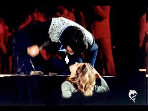 Elvis Presley - T-R-O-U-B-L-E live 1975