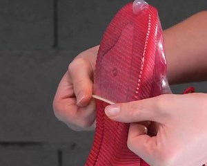 35K views · 68 reactions | Poza ochroną: dziwne i wspaniałe zastosowania gumek | 5-minutowe Sztuczki | Facebook