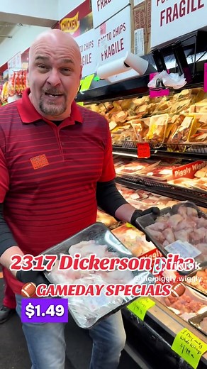 Come down to your neighborhood Piggly Wiggly and catch these specials!#pigglywiggly #groceryshopping #nashville #fyp #grocery