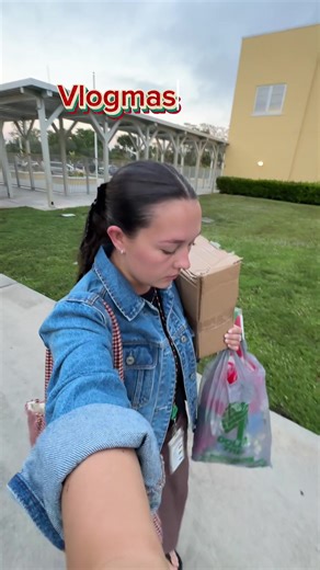 Teacher Vlogmas Day 3: Celebrating Winter Spirit