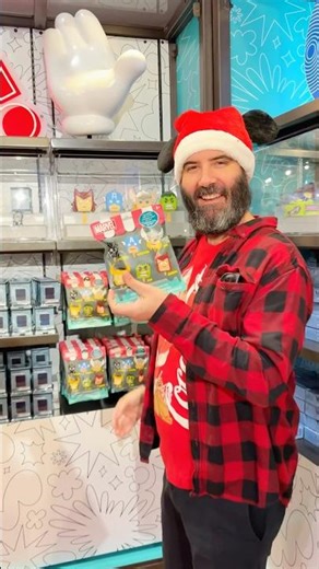 New Blind Box store at Disney Springs! Inside Marketplace CoOp! #blindbox #disney #unboxing #marvel