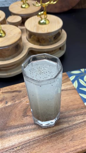 Jablay Noor on Instagram: "The Most Powerful Homemade Multivitamin Powder Recipe! #multivitamins #shorts #homemade #naturalremedy #iron #fiber #magnesium #potassium #omega3 #healthyeating #wellness #viralrecipe #reels #instagram #niteshsoni"