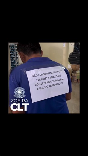 Funcionários na Empresa: Uma Comédia de Trabalho