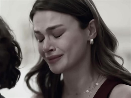 جفت دموعه في المدينة البعيدة