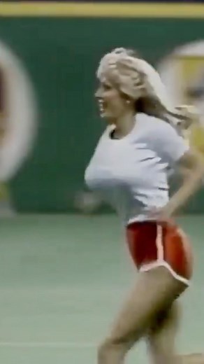 BACTON® on Instagram: "Morganna, known as the kissing bandit, rushing the field and kissing the baseball players at the 1979 All-Star Game, Seattle. She did this so often that the media described her as “baseball’s unofficial mascot” and “the grand dame of baseball” Be sure to follow our art page @bactonretro, back up page @bactonvintage and our store @treesofzion 🍄 @bactonmusic"