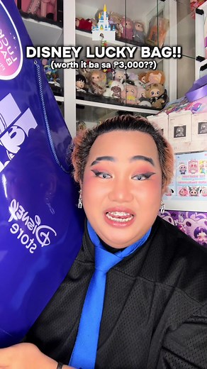 🪄💙 UNBOXING NG BIGGEST LUCKY BAG EVER!!! 🤩 This is the Disney Store Lucky Bag!! lucky ba talaga tayo? let’s see! 🫣🥹 omgg may 5 random Disney Store merchandise inside! for ₱3,000 ONLYYY 🙈 (from April 1-30 ONLY) #ohhyeats #unboxing #blindbox #DisneyStoreLuckyBag #luckybag