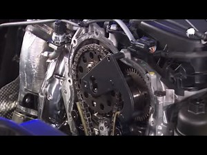 How do you replace the timing chain of the Mercedes C-Class?