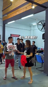 598K views · 4.1K reactions | 惊喜任务大功告成 日本  Direct Import ~ Lexus RX300 F Sport 感谢来自新山的朋友选择我们帮他处理这一件这么有意义的任务‼️ ㊗️Mr.Eng夫妻继续恩爱‍❤️‍‍ 再说一次Mrs.Eng ㊗️你生日快乐，心想事成 #买车不着急记得找Jerry #jerrysharing #LexusRX300 #directimport | Jerry Sharing | Facebook