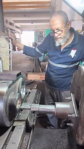 17K views · 3.6K reactions | Facing operation on the boring machine by our skilled machinist ⚙️ #machining #manufacturing #الجندى_للخراطة | مصنع الجندى للصناعات المتطورة-El Gendy for Advanced Industries | Facebook