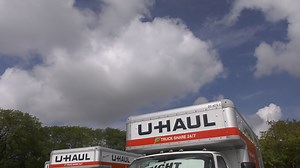 🎉 Welcome to Whitestown, Indy Road Rentals! Yesterday, we had the pleasure of attending their official ribbon cutting alongside many other community leaders. Whether you're moving down the street or across the state, Indy Road Rentals has everything you need to make the move easy. 📍6051 S Indianapolis Road Whitestown, IN 46075 Learn more ➡️ https://bit.ly/46TkXFr | Town of Whitestown