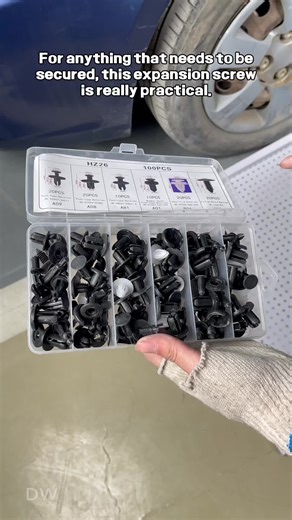 Why do ALL cars use clips? The engineer's secret to preventinglooseness.