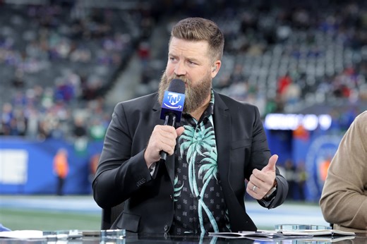 Ryan Fitzpatrick 'Strongly Disagrees' With Bills' Plan For Josh Allen